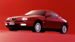 The Alfa GTV/Spider Has Been Keeping A Headlight Secret